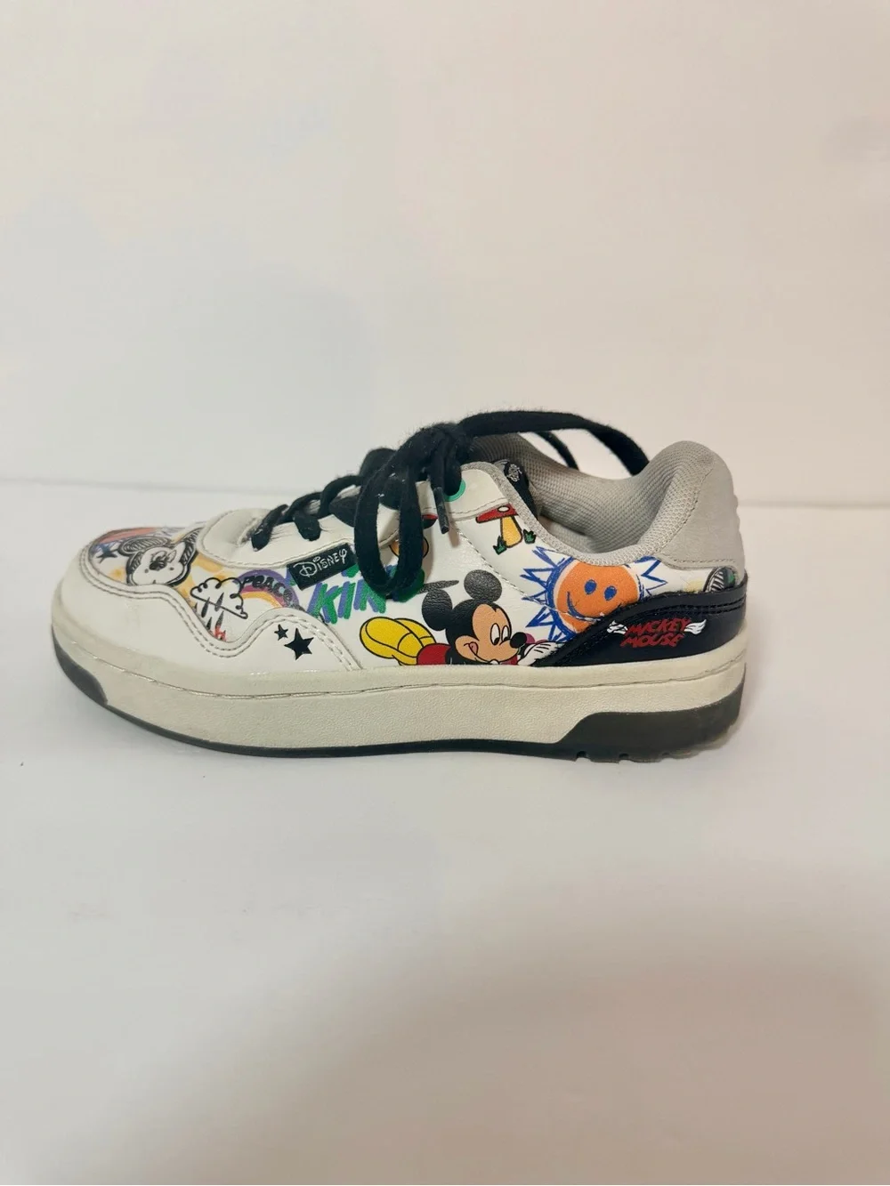 Zara Kids Mickey Mouse & Friends Graffiti Sneakers Size 31 or 13 13.5 Kids